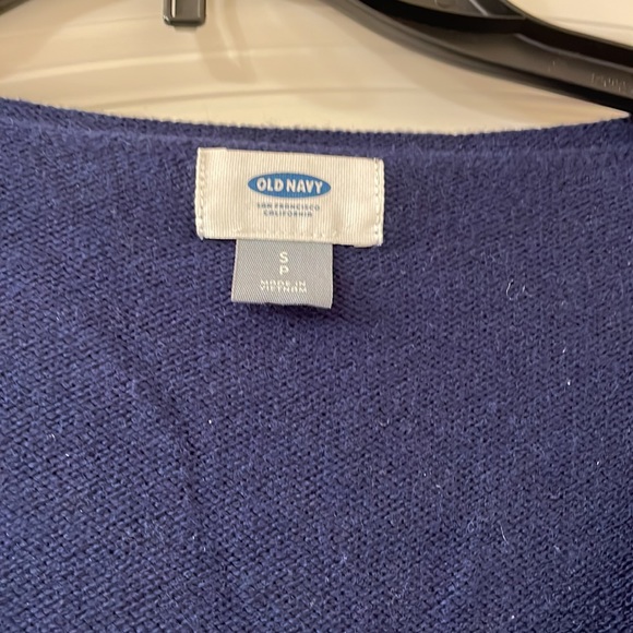 Old Navy sweater - Picture 3 of 3